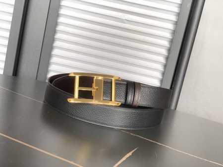 卡地～亚专柜款出货 尊贵卓绝 巅峰之作 卓尔不凡类型，精品男士皮带，进口小牛皮，灰黑双色，卓越风格 精湛品质。宽度3.5Cm - 点击图像关闭