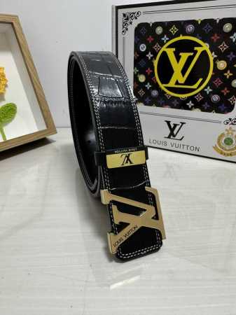 品名：Lv..路易..威登 材质：原单牛皮腰带 百分百头层牛皮腰带保证真皮，24K纯钢扣，专柜原单品质、做工精细，时尚大牌，送人自用首选 包装： - 点击图像关闭