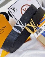 皮带：Lv..路易..威登顶级复刻. 腰带：原单品质百分百头层牛皮，保证真皮。雕花设计.真空电镀.永不掉色.24K纯钢扣头层小牛皮荔枝纹印花系列双面可用专柜同等