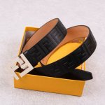 特 FENDI 芬迪 专柜同款 宽38MM 标志造型宽皮带。原版FF扣，进口原版小牛皮制成，镀金表面金属制品。男士休闲商务款，奢华时尚，品质保证。