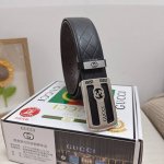品名：古奇.Gu...Ci 原单 材质：原单牛皮腰带 专柜原单品质、做工精细，时尚大牌，送人自用首选 包装： 请认准如图专柜包装赠送打孔器手提袋