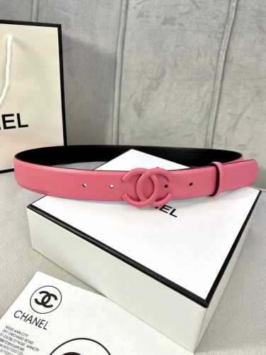 特 宽度3.0Cm Chanel 香奈儿 女士腰带 小牛皮 支持nfc芯片官方网站链接扫码验证、经典扣头 内侧cnc走光处理 边角手感圆润配有烤漆金属钢扣。