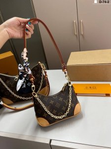 小 芯片版本 Lv 最新款牛角包 Vintage 经典单肩包 单肩斜挎都无敌好看百搭！ N-74-2尺寸20×11 28×16折叠盒飞机盒