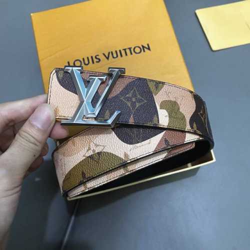 原版包裝 L0Uis Vuitt0N 專櫃最新升級版本 寬度40毫米 精湛工藝定制帆布面料襯托進口小牛皮底 搭配精鋼字母搭扣 經典百搭款！