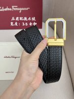 特 Ferragamo菲拉格慕男士专柜对版金属扣，头层牛皮双面外用腰带，商务通勤休闲场合均适合佩戴。3.5Cm