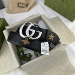 古奇，宽3.8Cm。最新原单意大利进口，Gucci复古标识出自80年代印花，搭配织纹背景，浮雕装饰金属搭扣，条条精美无瑕疵，原厂复刻，做工精细，搭配最新专柜方形