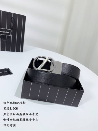 杰～尼亚 宽度3.5Cm 支持芯片防伪 。双面皮带，牛皮材质，配有钌金Gancini扣饰。风格现代，为日常造型增姿添彩。该皮带可调节，且能根据需要剪裁，达到修身
