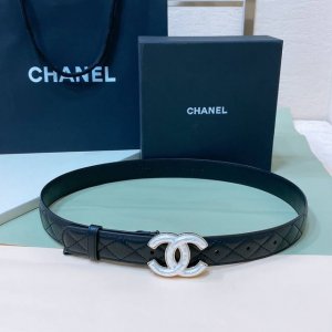 特P210 Chanel 23P Cc 树脂白 与 金Logo扣. 进口胎牛皮腰带 3.0Cm精品 精致 典雅 Chic又时髦