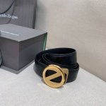 杰尼亚男士自动皮带、经典的z字金属自动扣，精致含蓄相当耐看