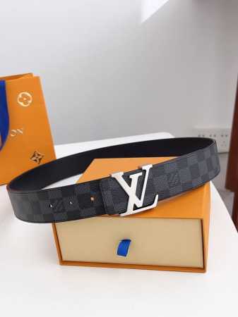 特 Lv.路易威登 全套包装 原版品质 代工厂货品 40Mm宽度 正品一体铸造五金钢扣，原厂皮料 双面原厂定制面料，区别市场货 - 点击图像关闭
