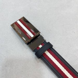 专柜ＢＡ、ＬＬＹ 拼色款全皮手工拼接 双面两用 尺寸3.4Cm