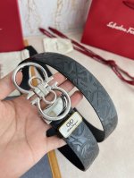 品名 菲拉格慕.Ferrgamo腰带 皮带 原单 型号 挂扣 纯铜材质经典挂扣 实物拍摄 头层牛皮 材料 百分百头层牛皮 保证真皮 纯铜材质 永不掉色 双面可用