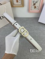 宽度2.0Cm Dior 迪奧 爆款平面無線帶身 Saddle黑色牛皮革皮带。 烤漆金属“Cd”标志 採用進口雙面頭層牛皮