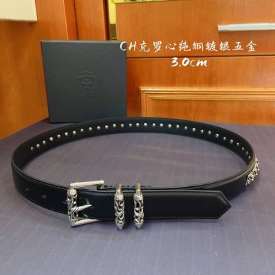 克罗心 旋转滚轮罗曼柱针扣皮带〔固定款〕，纯铜镀银五金搭配进口皮上装饰方形十字花腰带，酷炫十足。宽度3.0Cmp