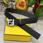 Fendi芬迪专柜同款 宽4.0Cm 双环正反用腰带 Ff按钉搭扣 双色Cuoio Romano皮革材质 反面面料带有烟草黄和黑色Ff图案 黑色珐琅金属饰面 时