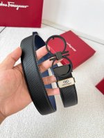 品名：菲拉格慕.Ferrgamo腰带 皮带 原单 型号：挂扣，纯铜材质经典挂扣，实物拍摄，头层牛皮 材料：百分百头层牛皮，保证真皮。纯铜材质，真空电镀永不掉色，