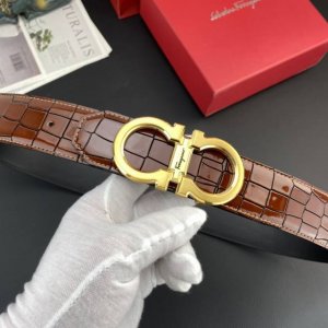 菲拉格慕 特种皮腰带系列 ，原厂五金精品不锈钢扣，手感柔软舒适 宽3.8Cm。