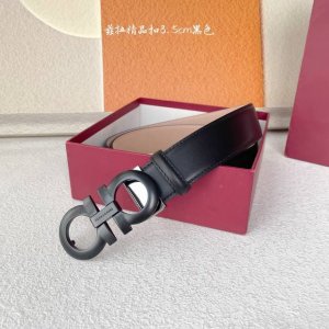 菲拉格慕 商务休闲款精品腰带，百搭爆款配饰，意大利双面进口头层牛皮，搭配精品铜扣，高端原单品质，百搭真皮皮带，自行选择搭配，带身采用进口牛皮，真材实料有质感，时