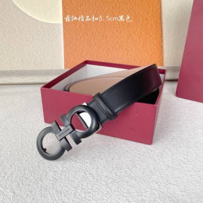 菲拉格慕 商务休闲款精品腰带，百搭爆款配饰，意大利双面进口头层牛皮，搭配精品铜扣，高端原单品质，百搭真皮皮带，自行选择搭配，带身采用进口牛皮，真材实料有质感，时