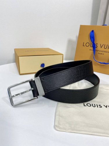 配全套包装礼盒 Louis Vuitton 原单品质经典款腰带，意大利进口原版头层牛皮，精品纯铜针扣，时尚百搭永不过时，宽度3.5Cm