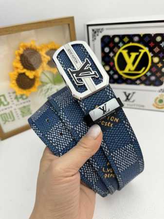品名：Lv..路易..威登原单 材质：原单牛皮腰带 百分百头层牛皮腰带保证真皮，24K纯钢扣，专柜原单品质、做工精细，时尚大牌，送人自用首选 包装： 请认准如图 - 点击图像关闭