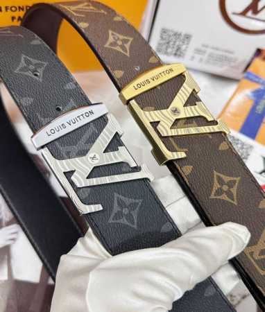皮带：Lv..路易..威登顶级复刻- 腰带：原单品质百分百进口头层牛皮，保证真皮。雕花镂空工艺.真空电镀.永不掉色.24K纯钢扣头层老花，黑格，棕格，黑花，格仔 - 点击图像关闭