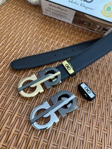 品名：菲拉格幕 原单皮带 材质：原单牛皮腰带 百分百头层牛皮腰带保证真皮，24K纯钢扣，专柜原单品质、做工精细，时尚大牌，送人自用首选 包装： 请认准如图专柜包