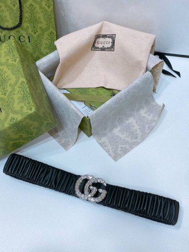 Gucci 24 Gg水钻 黄铜logo扣 小牛皮 银色金属 与 金色金属 4.0Cm精品 弹力十足 百搭 优雅 码数含扣s. M. L. Xl