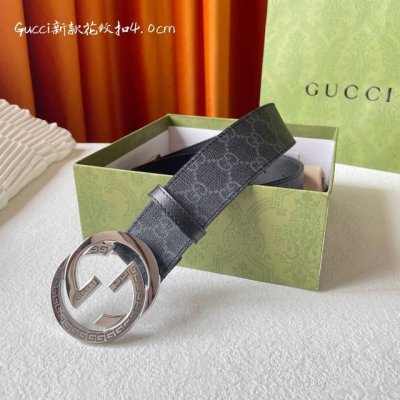 特 Gucci 灰黑色進口帆布Pvc耐用材料 搭配平紋頭層皮底 寬度40Mm 经典花紋扣永不过时款 潮流大方 时尚百搭