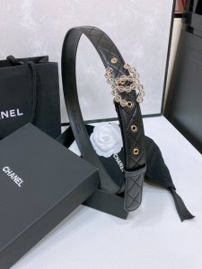 Chanel 24C 树脂水晶 Logo搭扣 黄铜金属羊皮绣线菱格带身 饰有Cc小Logo手感柔软 细腻 3.0Cm
