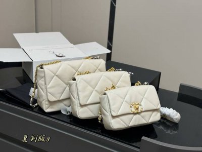 配折叠盒飞机盒 Size：30Cm 25Cm 20Cm 香奈儿19Bag 性价比做到最优 皮料再次升级 质感高级
