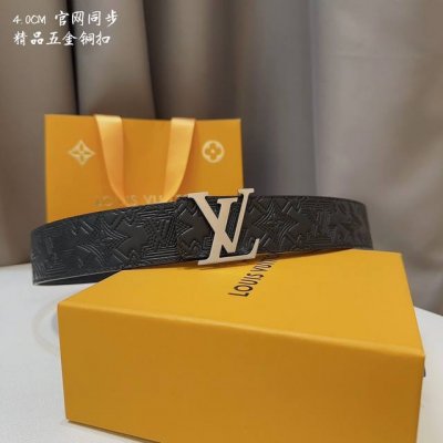 官网同步 Lv路易男士 宽度4.0 Cm 简单大方 佩戴效果非常不错 送礼自用最佳推荐