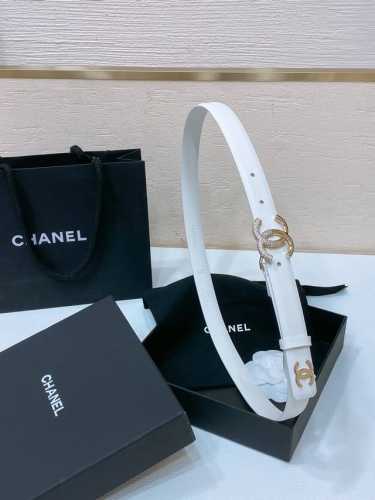 Chanel 24C 进口胎牛皮 软硬适中的小牛皮 Cc Logo黄铜搭扣 一年四季最不可缺少的搭配神器 穿裙子西装搭它简直不要太高级 2.0Cm精品 码数75