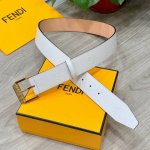FendⅠ 芬迪 专柜同款 宽38Mm 标志性Ff图案和凸纹天然橡胶条纹 搭配原版纯铜五金扣 时尚休闲 百搭款式