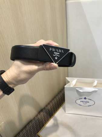 配送专柜包装 打孔针 特批 宽35Mm，支持Nfc 原单双面进口头层牛皮带身，搭配原版经典三角微标扣，手感.油边近乎完美，原产皮料牛皮定制，质感无可挑剔，出众的 - 点击图像关闭