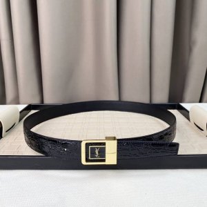 ysl让你的穿搭性感又迷人！Ysl四方扣腰带！3Cm， 秋冬新款！