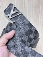 当季新款，4.0一面帆布印棋盘格，一面小牛皮平纹皮，搭配精品格子扣实物实拍，官网同步