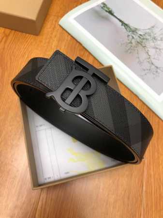 配送专柜全套礼盒包装。巴宝莉：原单质量，新款男士腰带 小牛皮皮带 专柜同步新款Burberry博柏利休闲款，搭配原单扣，宽度3.5Cm - 点击图像关闭