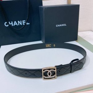 特 C Hanel 24S Cc 水钻 Logo字母搭扣 黄铜金属小牛皮腰带 手感柔软 细腻 3.0Cm