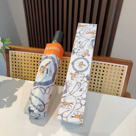 爱马仕 HermèS 新款 极品H家三折自动伞重磅呈现 以其精湛的工艺技术和源源不断的想像力 新涂层技术伞布 带来令人惊喜的遮光效果 让防晒及隔热性能更优保障 - 点击图像关闭