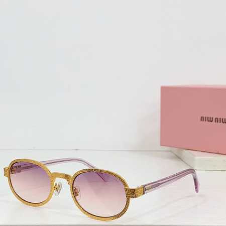 Miu M*Model:Mu 87Avsize：57口22-140 - 点击图像关闭