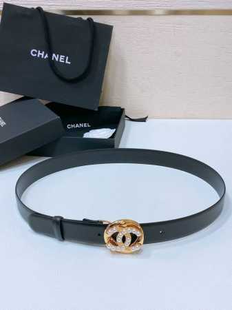 Chanel 24C 水钻 珍珠 Logo搭扣 黄铜金属进口胎羊皮平纹带身 Logo字母 手感柔软 细腻 3.0Cm - 点击图像关闭