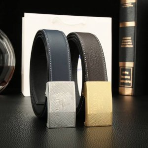 特 普拉达春夏彩色新款闪亮登场秘原单高端品质专柜官网同步支持Nfc感应宽度3.5精美扣头意大利进口头层手掌纹小牛皮纹理消晰真实感超强打造全新的视觉3D郊果高档客