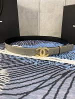 p260宽度3.0Cm Chanel （香奈儿）此款女士腰带采用新款柔软牛皮 金 银色镶钻金属钢扣。