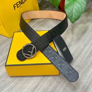 fendl 芬迪 宽40Mm双面原版小牛皮 搭配单钌钯电镀扣 完美的手感.油边 出众的设计.风格 高贵奢华 时尚大方 高清实拍 货真价实 品质保证 双面用
