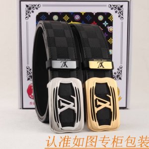腰带皮带：Lv 路易威登原单牛皮皮带 男款皮带：材质百分百头层牛皮腰带保证真皮皮带，专柜原单品质、做工精细，时尚大牌，送人自用首选包装： 请认准如图专柜包装赠送