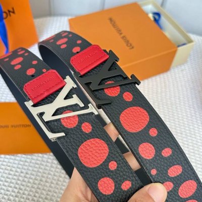 原版包裝 驢家专柜款。L0Uis Vuitt0N 今季新品 男士原單腰帶 寬度40毫米 經典荔枝紋牛皮丝印大圖案 搭配新款五金 饰有品牌Logo 可雙面佩戴 適