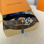 驢家新品 Ss24特別限定女士腰帶 寬度2Cm 訂製經典料襯托柔軟小牛皮底 全新開模標誌性水晶鑽石搭扣 多色選