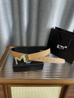 特 Montblanc 万宝龙男士皮带 宽度 3.5Cm宽 意大利进口小牛皮配以精品抛光五金扣 腰带细节完美 长度可自行裁剪