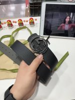 高端品质，实物拍摄 特 配全套包装 品牌：Lv海外原单 扣头材质：精品实心钢扣 带身材质正面：40Mm宽度采用双面进口原版皮腰带，真空电镀五金扣头实物拍摄一等一
